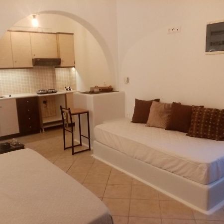 Little Yard Studios & Apartments #6 Naxos City Buitenkant foto